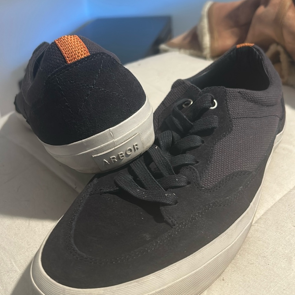 ARBOR men’s lace up shoes size 11